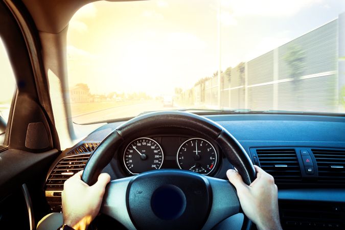 Las diferencias entre velocímetro y tacómetro