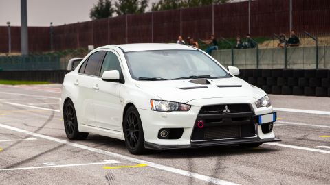 Lancer EVO: La leyenda del poderoso sedán de Mitsubishi