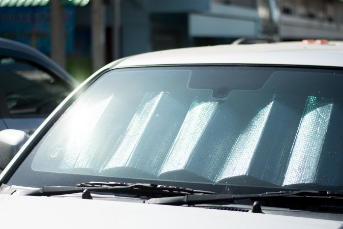 El parasol para carros que nunca deberías usar
