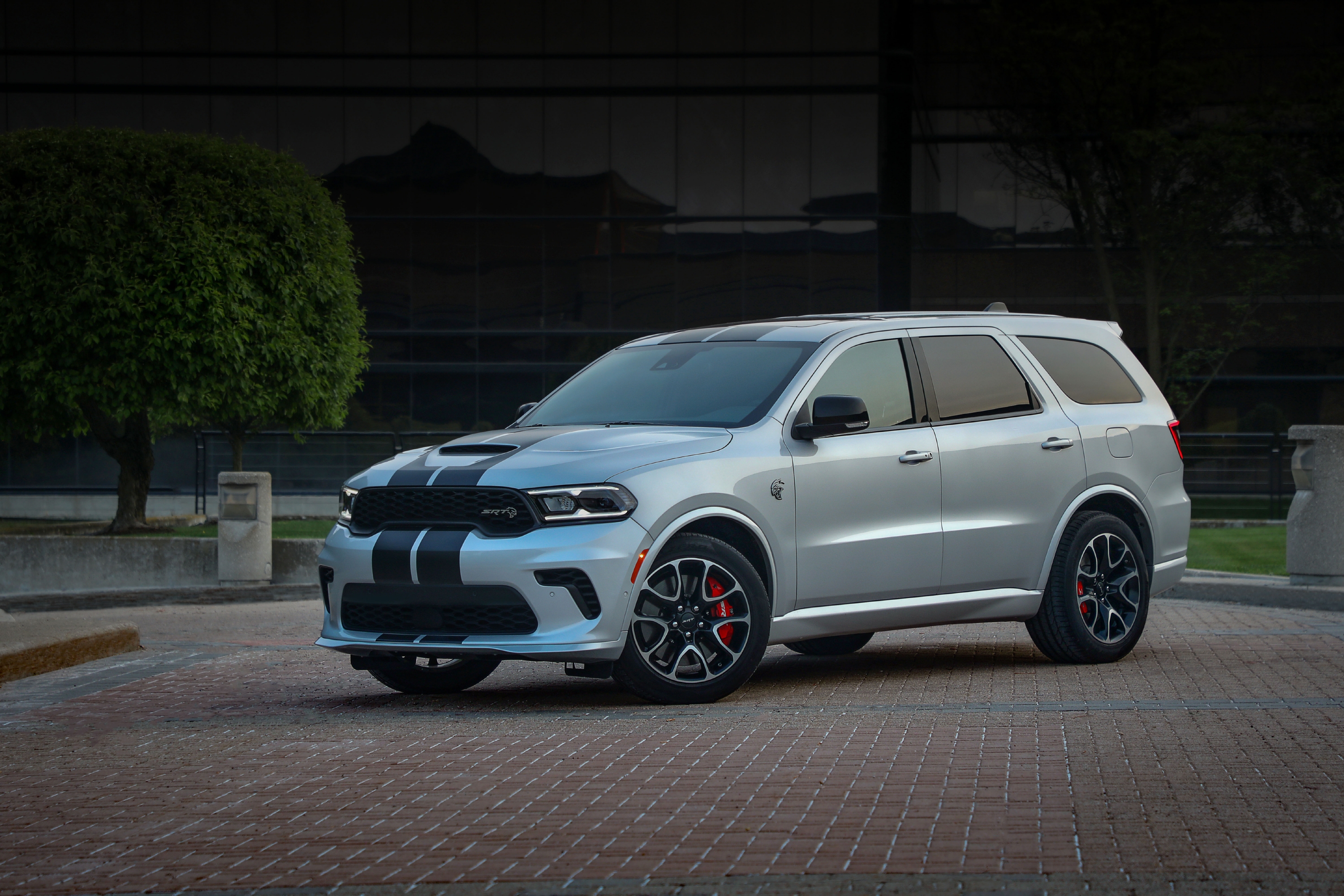 Dodge despide el motor V8 Hemi con el Durango SRT Alchemi Last Call 2024