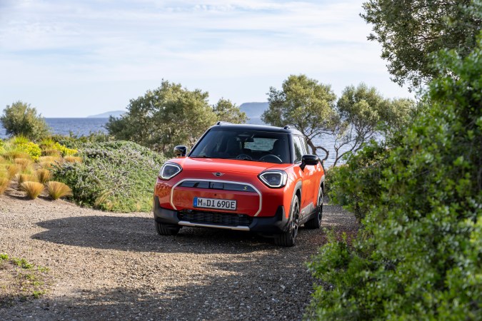 MINI Aceman, el inédito crossover de la marca que se estrena mundialmente en el salón Auto China 2024 de Beijing.