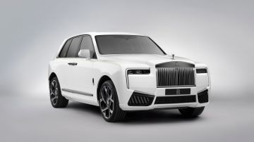 Rolls-Royce presenta el Black Badge Cullinan Series II