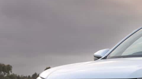 Toyota revela la Hilux Revo con motor totalmente eléctrico