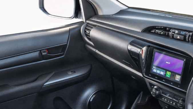 Toyota revela la Hilux Revo con motor totalmente eléctrico