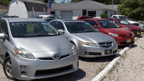 Las mejores opciones de autos usados para jóvenes por menos de $20,000