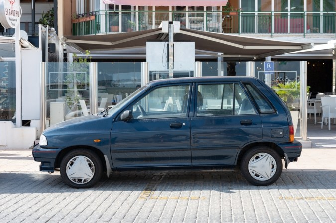 Estos autos son tan famosos como deficientes, pero todos los aman
