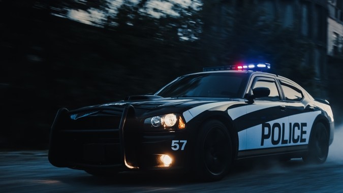 Qué tan veloces y potentes han sido los coches de policía a través del tiempo