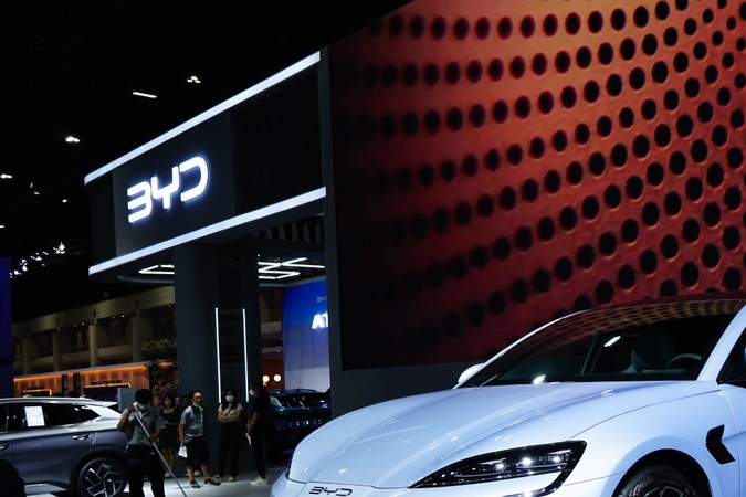 BYD revoluciona el mercado: sedanes híbridos con 2.000 km de autonomía
