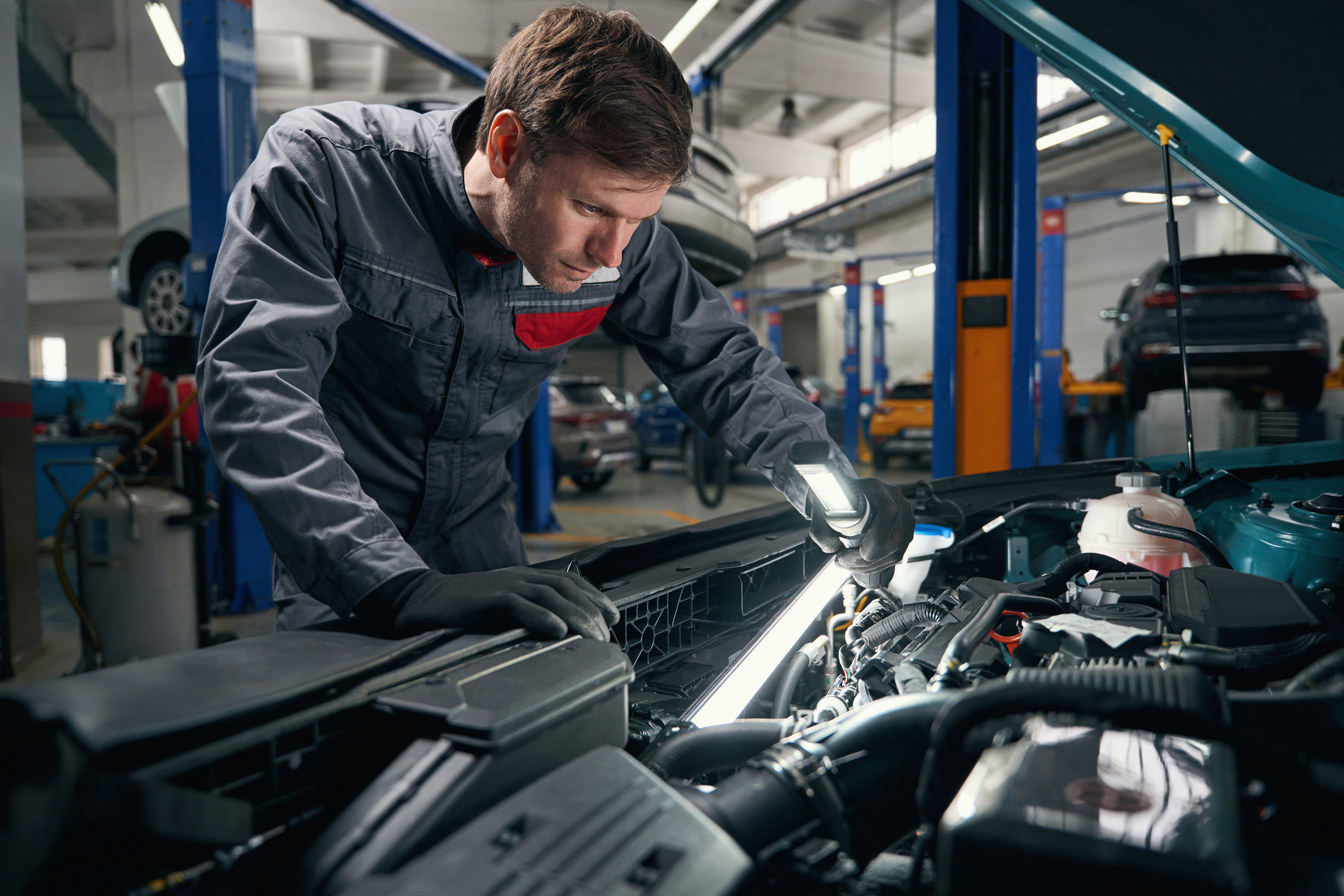 Cinco elementos básicos que necesitan mantenimiento en el auto