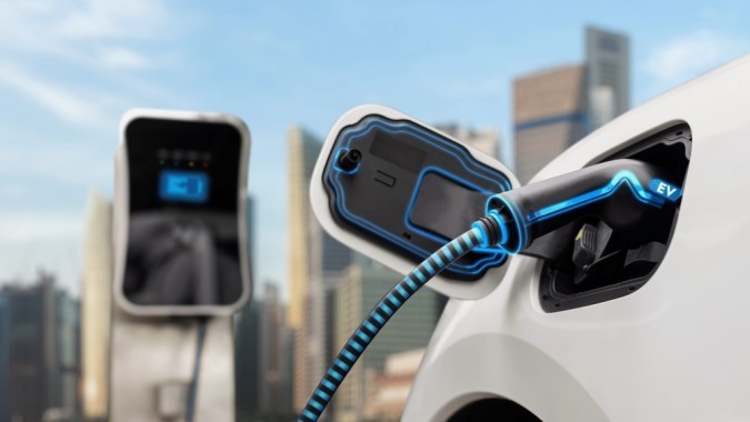 Autos del futuro: superando lo que imagina el cine