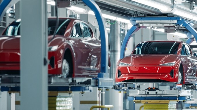 Aranceles del 100%: EE.UU. endurece medidas contra autos chinos