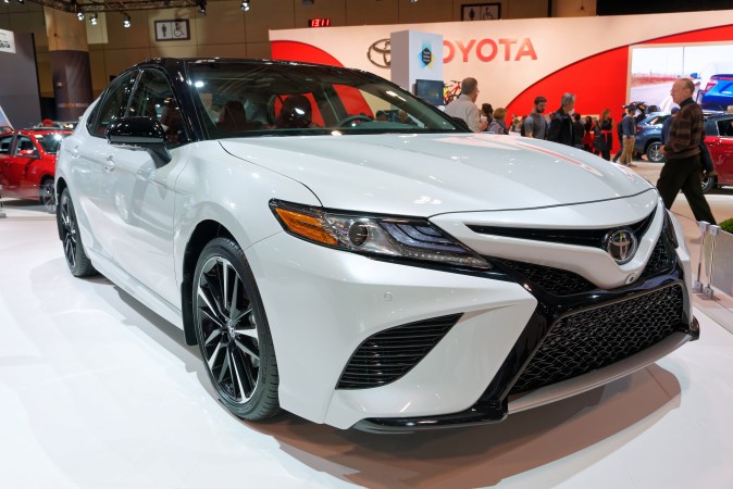 Las mejores opciones de autos usados para jóvenes por menos de $20,000