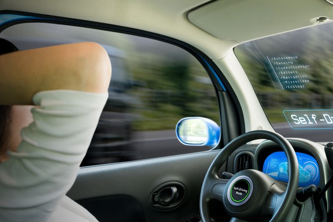 Autos del futuro: superando lo que imagina el cine