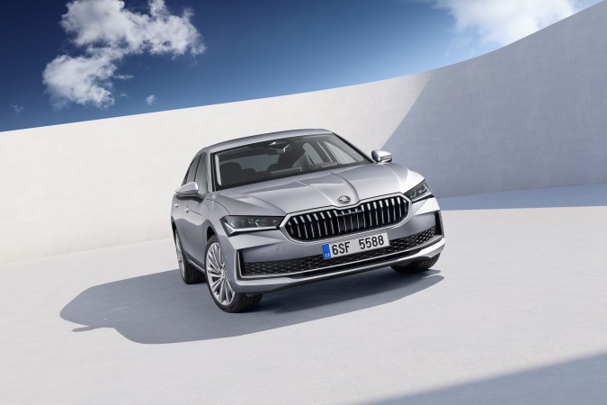 Skoda Superb 2024: una berlina amplia con gran rendimiento