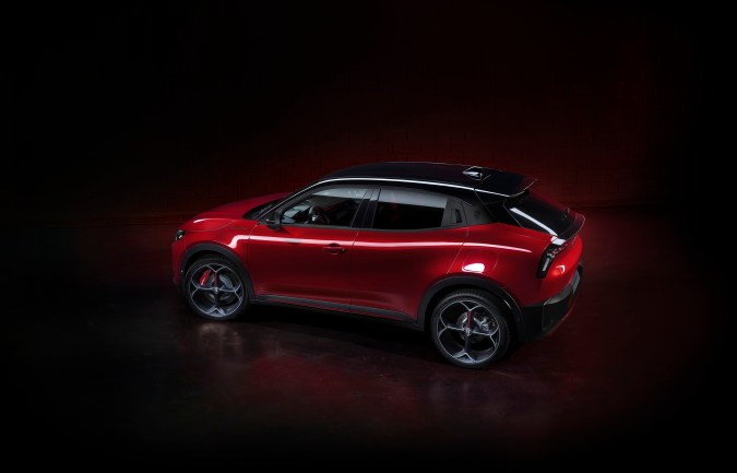 Alfa Romeo Junior 2024