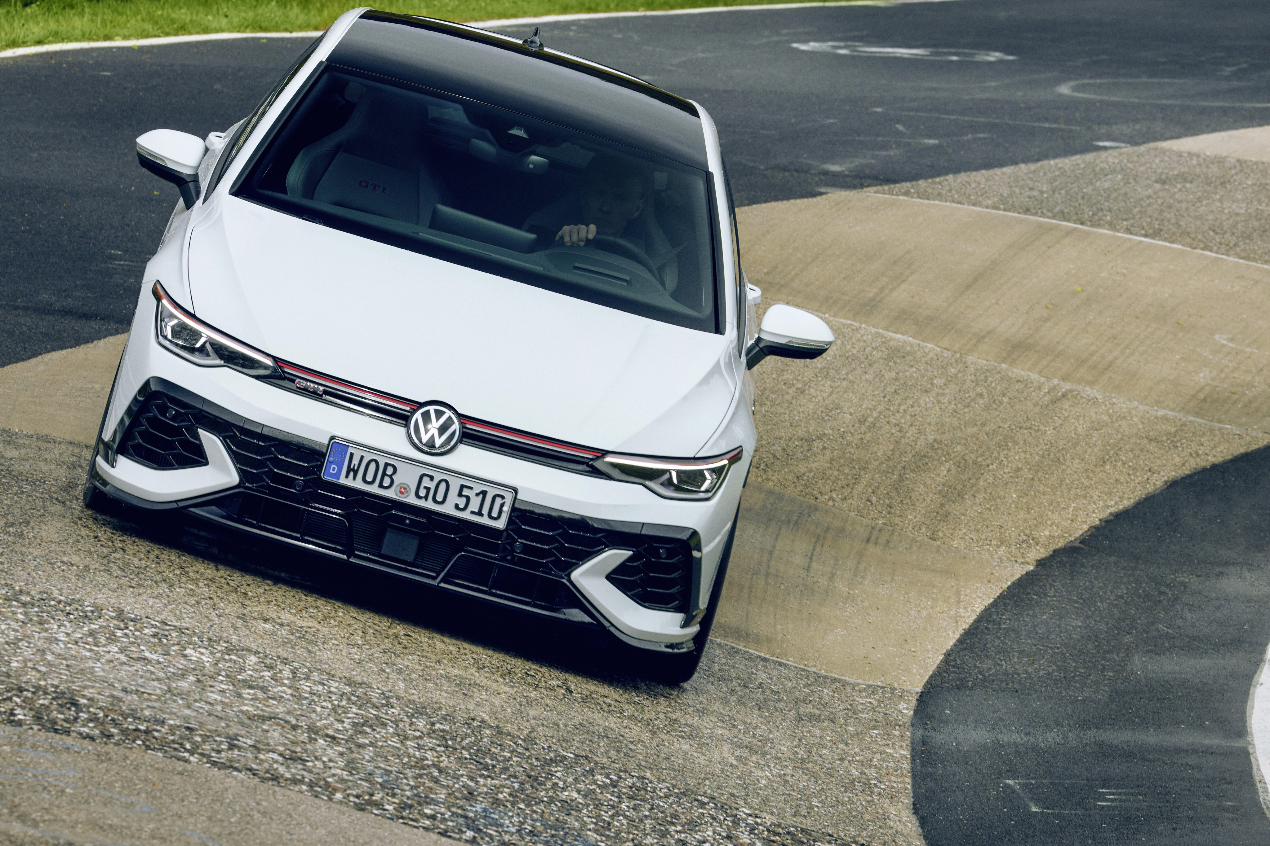 Volkswagen reveló el Golf GTI Clubsport 2025, el más potente de la línea