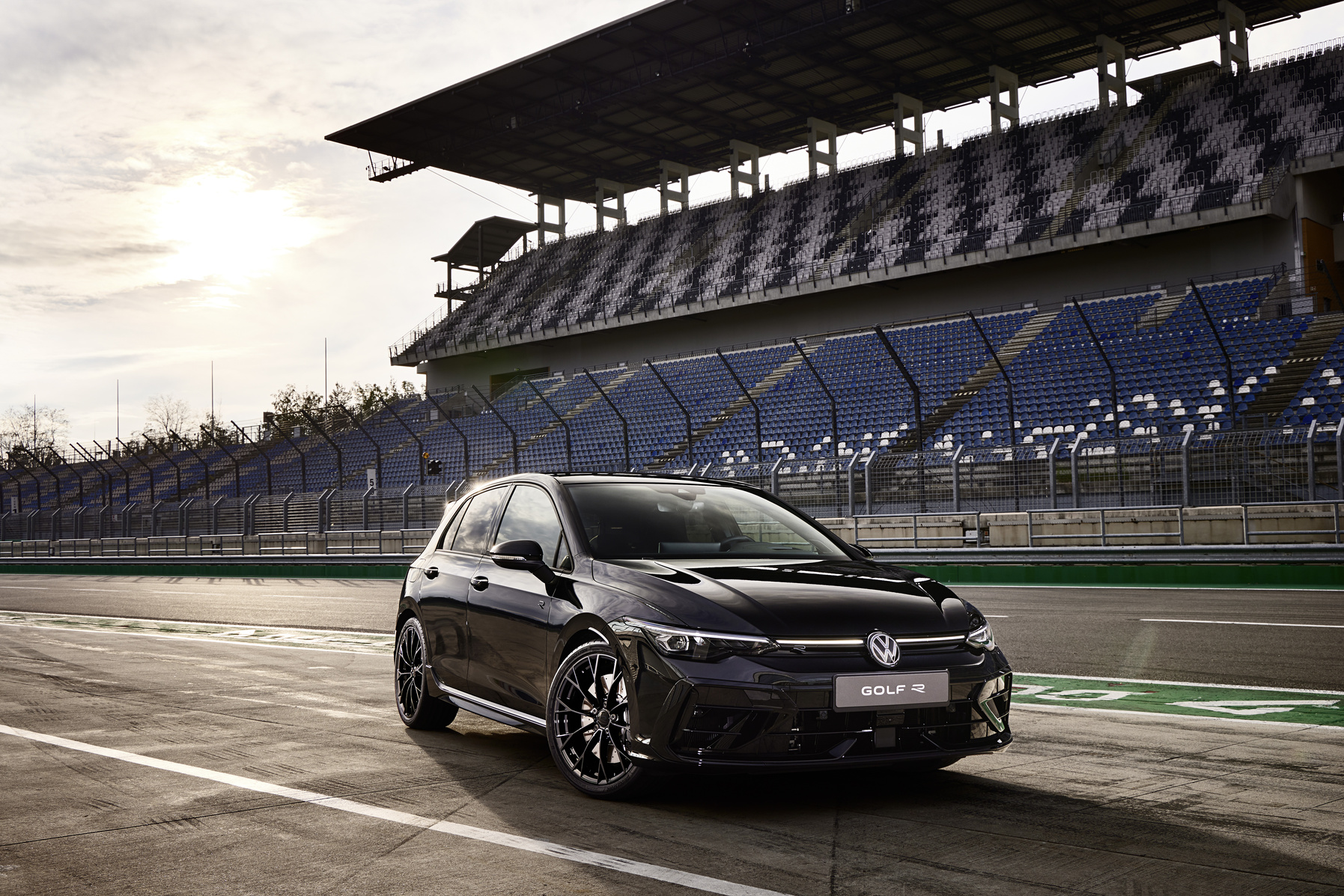 Volkswagen Golf R: el poderoso compacto con más de 300 hp