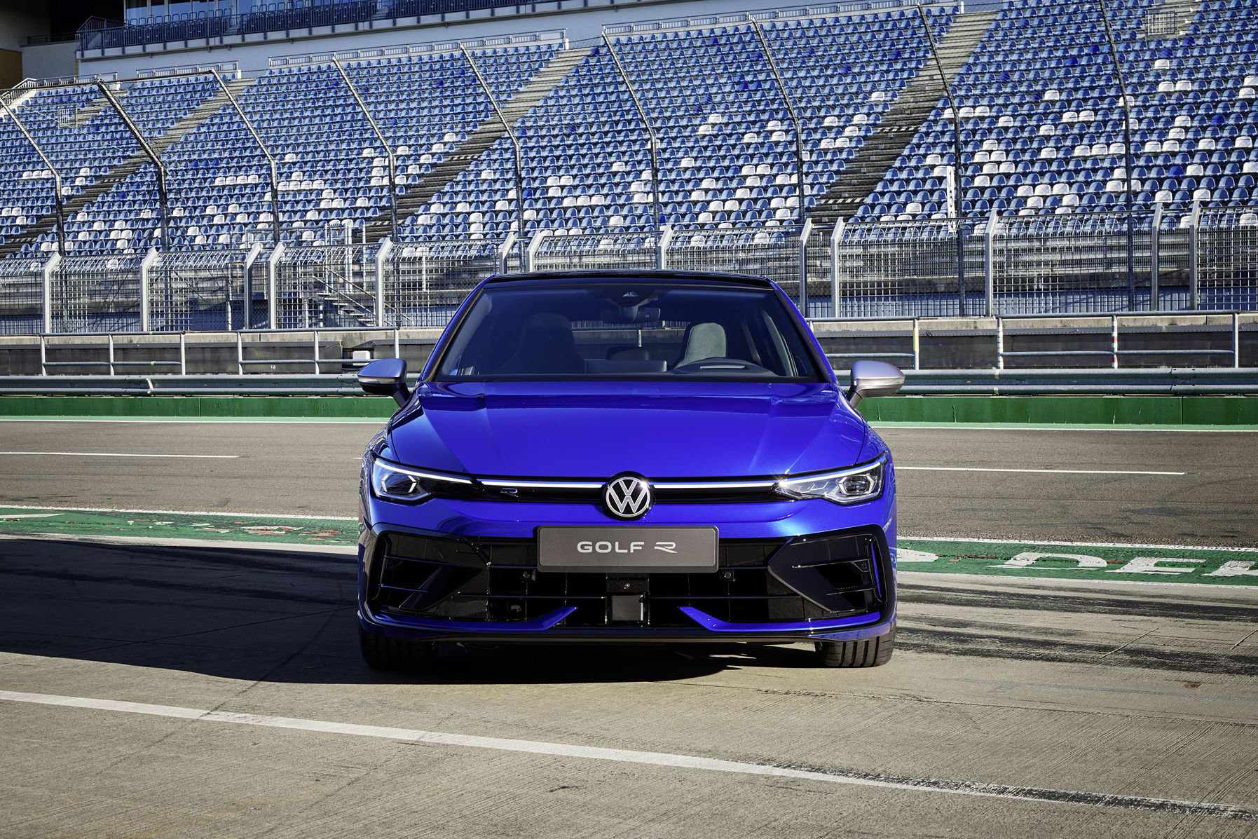 Volkswagen Golf R: el poderoso compacto con más de 300 hp