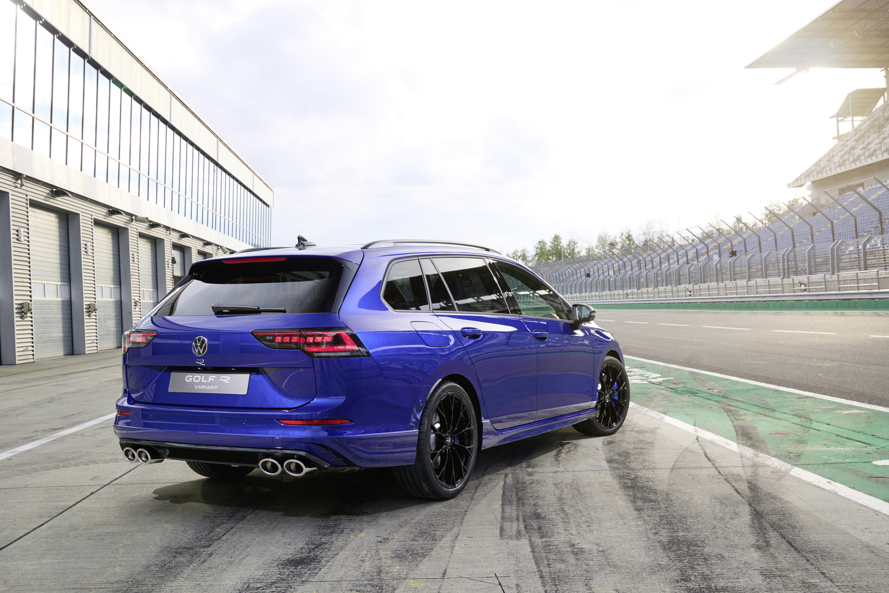 Volkswagen Golf R: el poderoso compacto con más de 300 hp