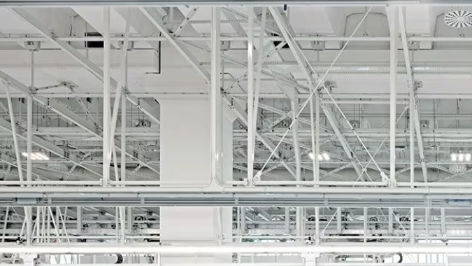 Ferrari inaugura el E-Building la sede del primer auto eléctrico de la marca