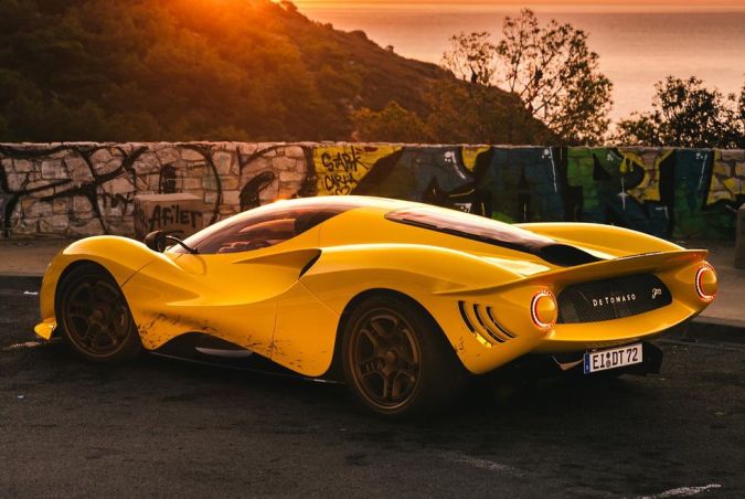 De Tomaso P72