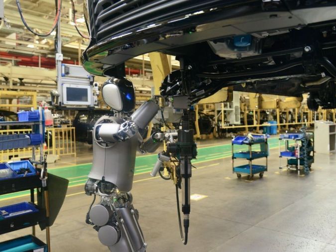 El futuro está aquí: Así son los autos hechos por robots con IA