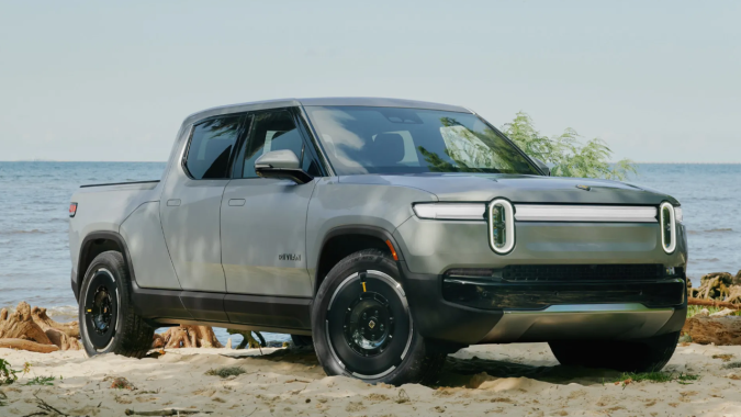 Rivian actualizó sus modelos R1T y R1S y ahora tienen más de 1,000 hp