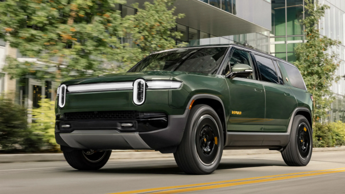 Rivian actualizó sus modelos R1T y R1S y ahora tienen más de 1,000 hp