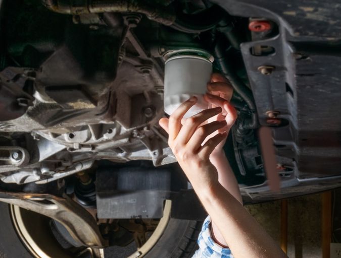 Trucos para desatascar un filtro de aceite y prevenir que no ocurra