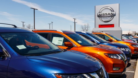 Nissan alerta a dueños de 84,000 autos en EE.UU. por defecto mortal