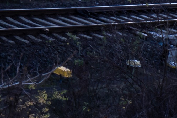 que son los puntos negros en la carretera
