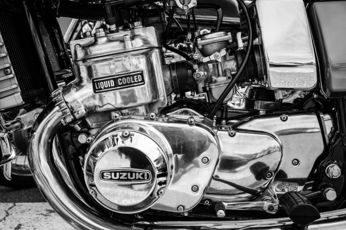Suzuki lanza su nueva línea de motos clásicas 2025