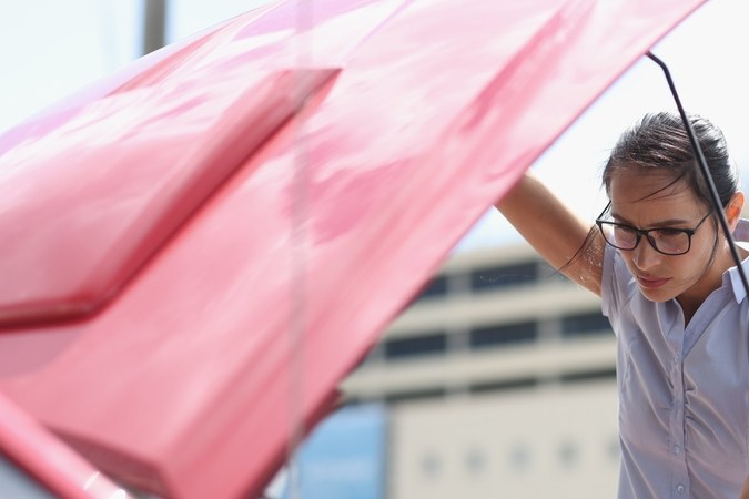 Qué hacer si el capó del carro no abre: diagnóstico y soluciones