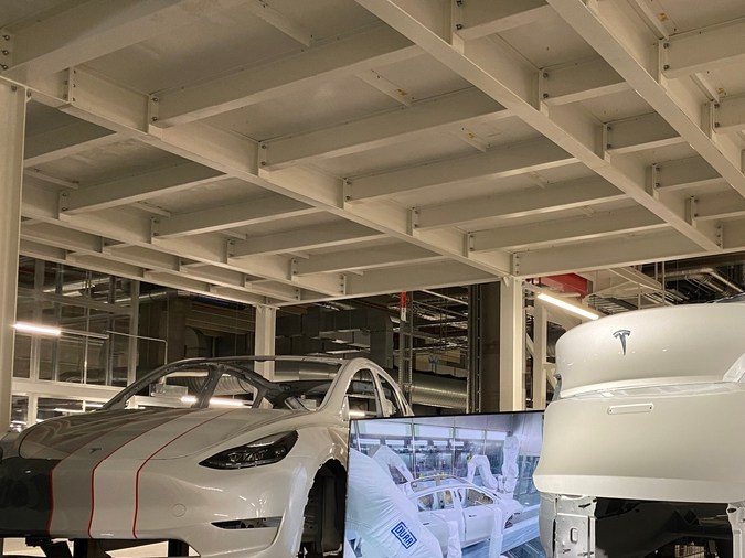 Tesla bajo la lupa: revisión de seguridad para 100,000 de sus autos