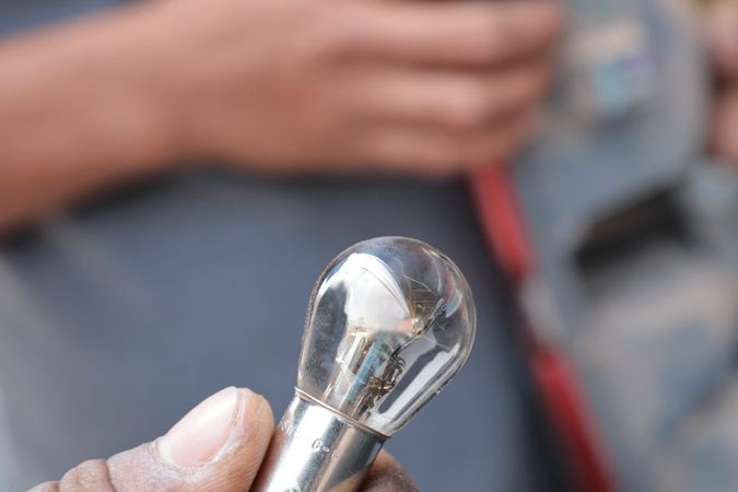 Luces de freno funcionan, pero no las traseras: diagnóstico y reparación