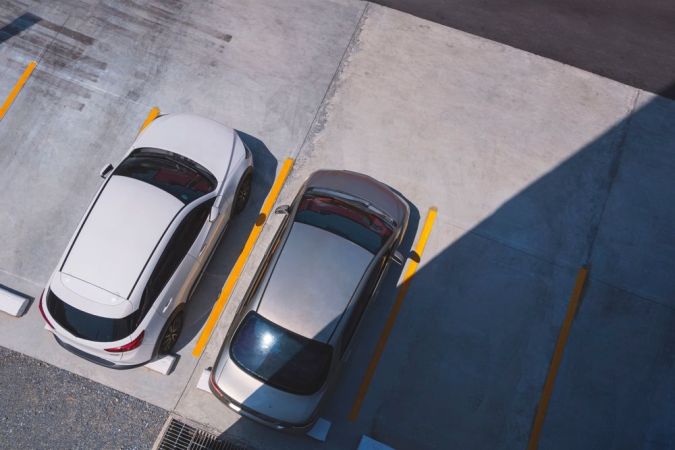 ¿Es seguro dejar a los niños en el coche? ¿Cuáles son los peligros?