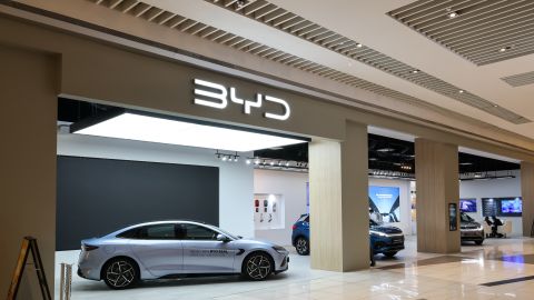 Qué es BYD: conociendo al gigante chino de autos eléctricos