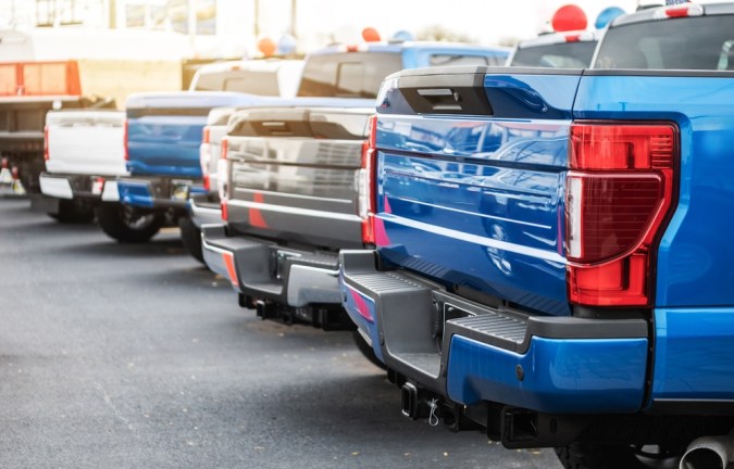 Camionetas bonitas que puedes comprar por menos de 30,000$