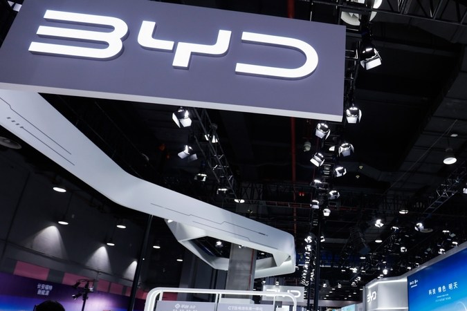 Qué es BYD: conociendo al gigante chino de autos eléctricos