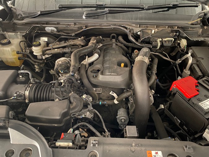 Qué son los caballos de fuerza del motor porque se le dice caballos de fuerza