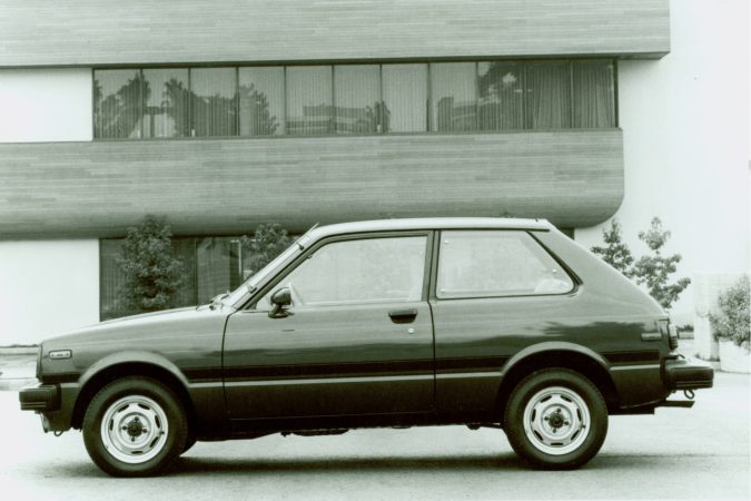 Toyota Starlet vuelve 20 años después, ahora como SUV