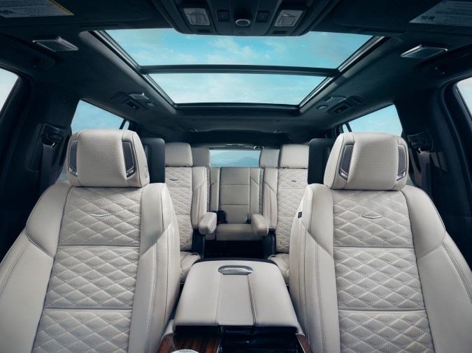 Cadillac Escalade 2025 lleva el lujo americano a un nivel superior