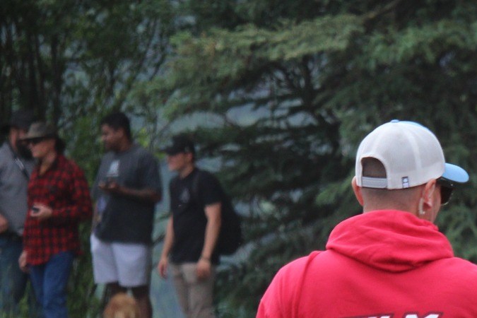 Adrenalina y destrucción de autos: una loca tradición del 4 de julio