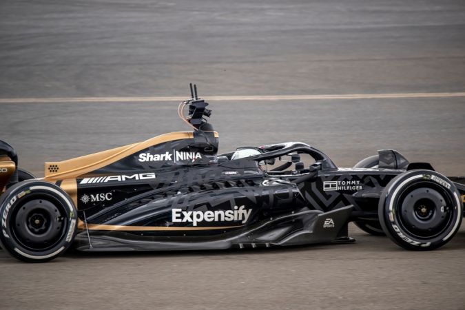 Qué carro de F1 manejará Brad Pitt en su nueva película