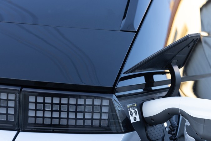 Enchufe Mennekes: ¿qué es y cómo beneficia a tu auto?