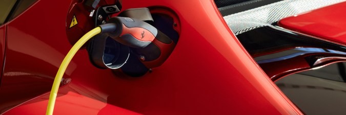 Ferrari auto eléctrico