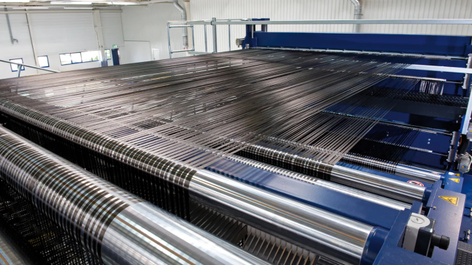 ¿Qué es la fibra de carbono y su importancia en los autos?