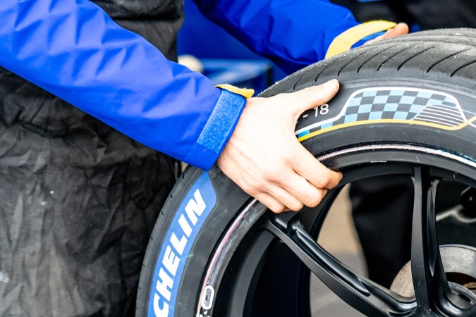 Michelin vs. Pirelli: cuál es mejor y por qué