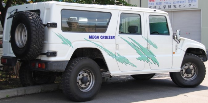 Mega Cruiser: la "Hummer" de Toyota para el ejército japonés