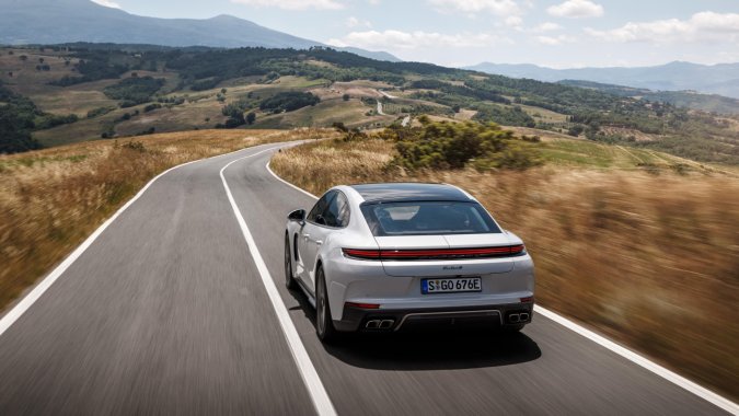 El más potente de su clase: Porsche Panamera Turbo S E-Hybrid